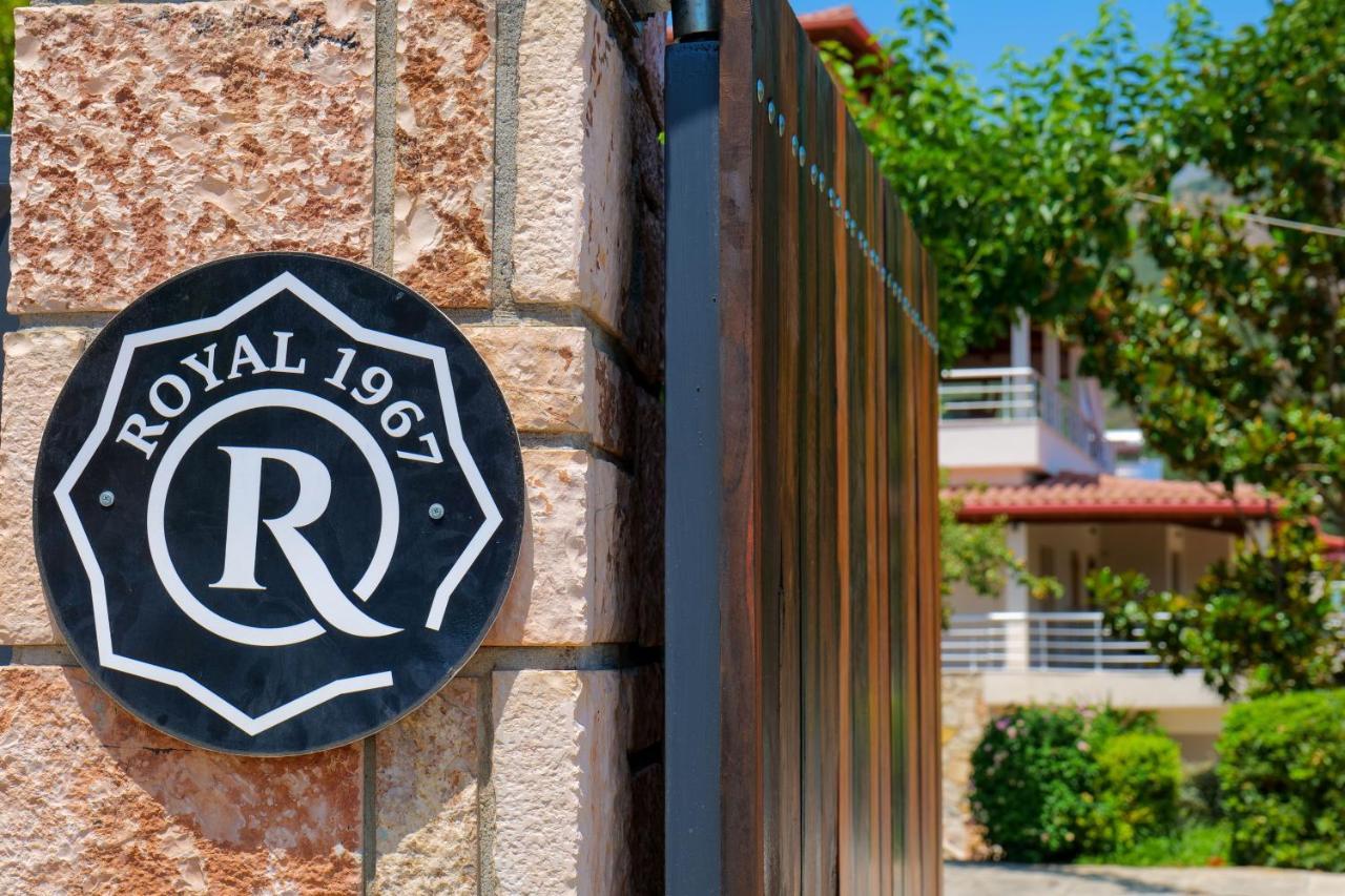 Royal 1967 Bed & Breakfast Himare Exterior foto