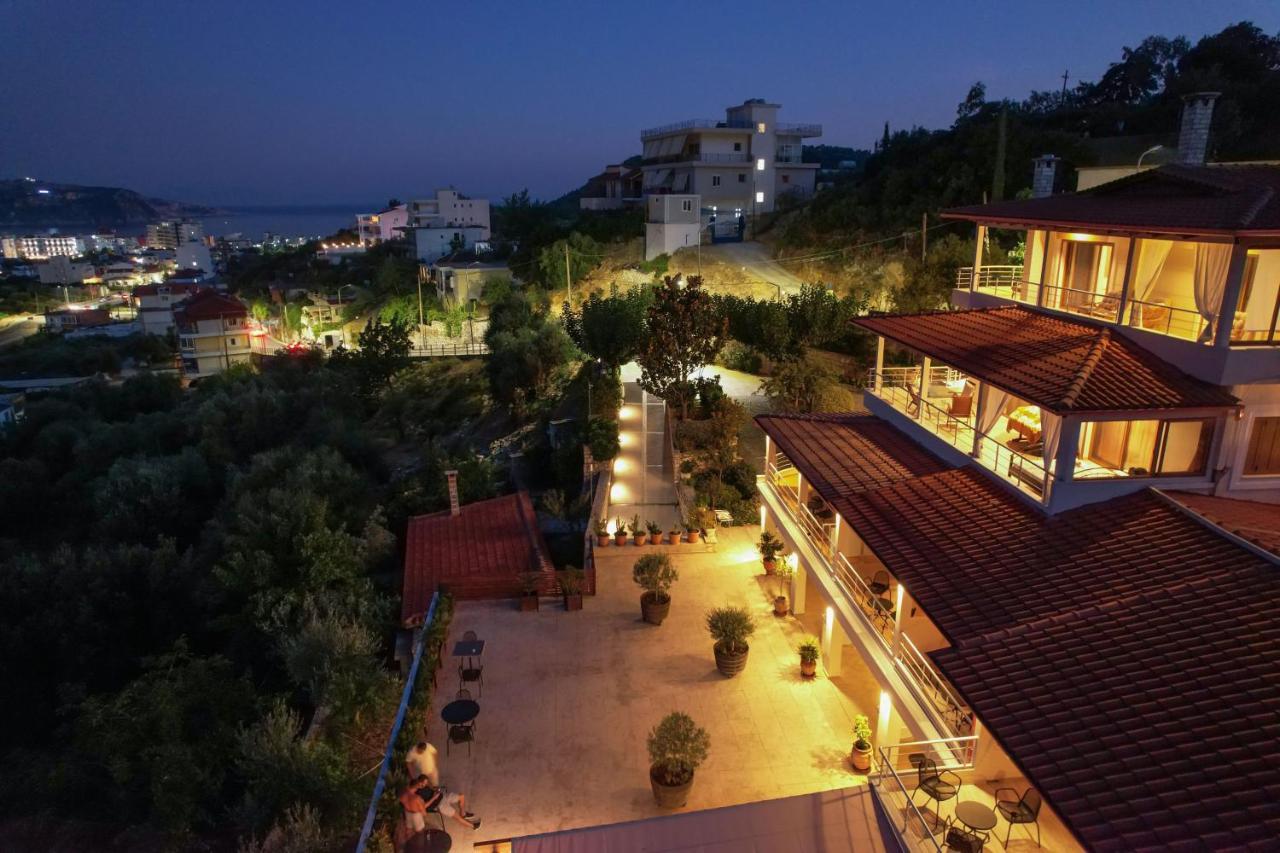 Royal 1967 Bed & Breakfast Himare Exterior foto